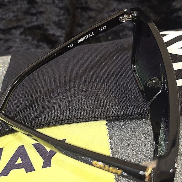 Quay Australia Nightfall 49MM Flat Top Shield Sunglasses- Black/Fade Mint main image 7